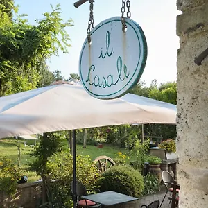 https://il-casale-poggibonsi.it-tuscanyhotel.com